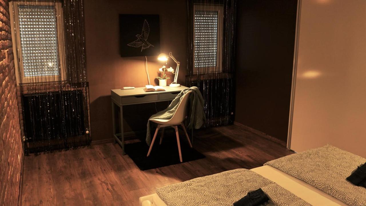 Nightingale Luxury Apartment Budapest Exteriör bild