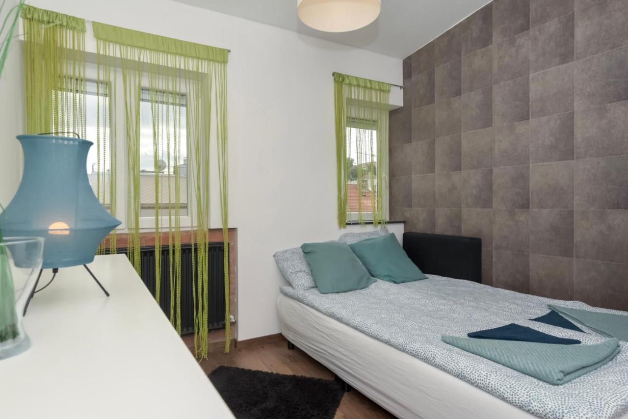Nightingale Luxury Apartment Budapest Exteriör bild