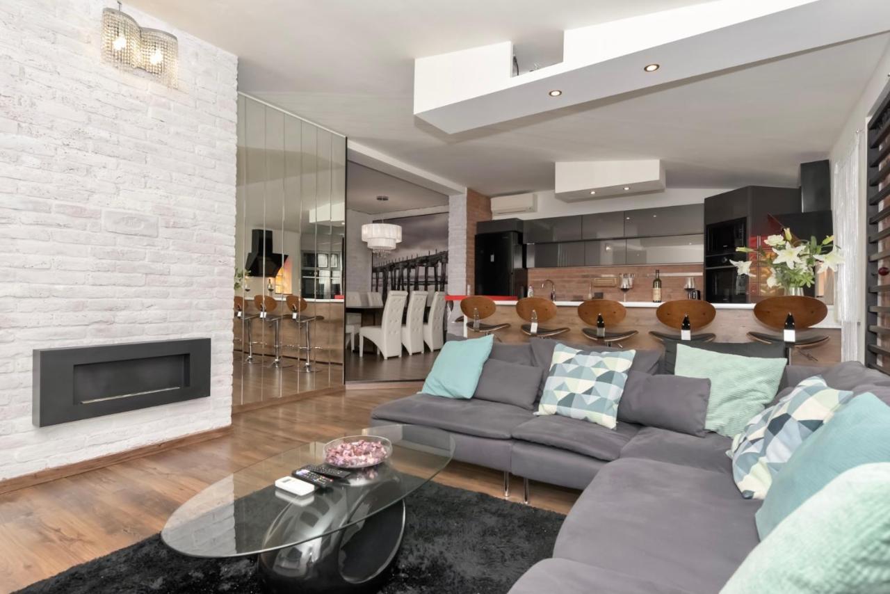 Nightingale Luxury Apartment Budapest Exteriör bild