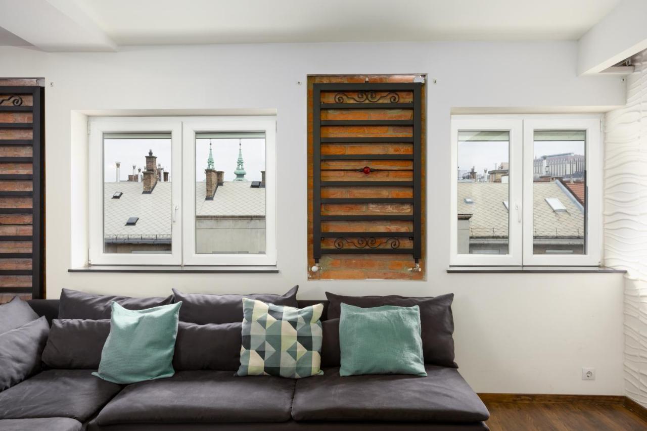 Nightingale Luxury Apartment Budapest Exteriör bild