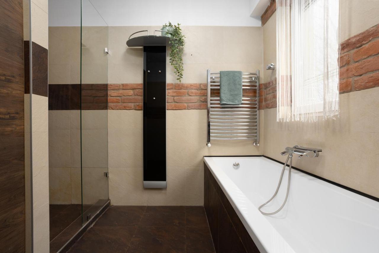 Nightingale Luxury Apartment Budapest Exteriör bild