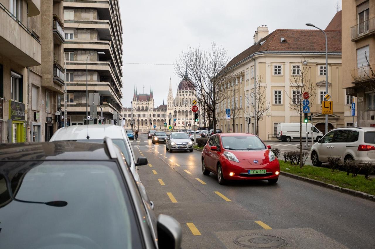 Nightingale Luxury Apartment Budapest Exteriör bild